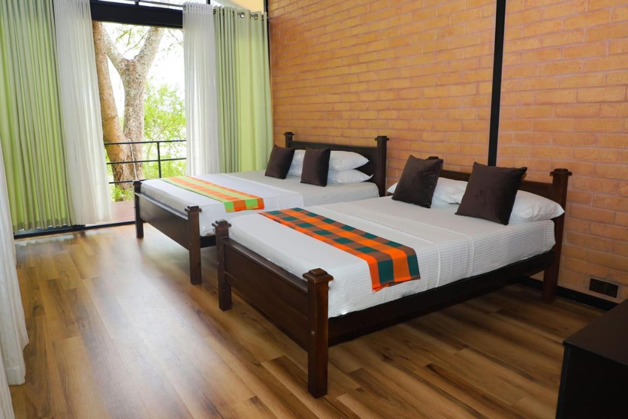 Life Of Leisure Wilpattu Villa Pahala Maragahawewa Kültér fotó